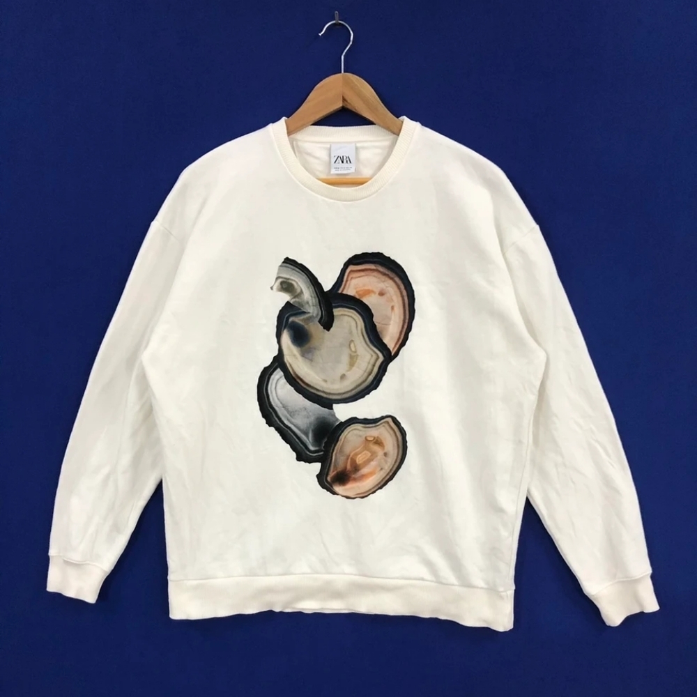 Beautiful Zara Crew Neck Nature Abstract Sweatshirt